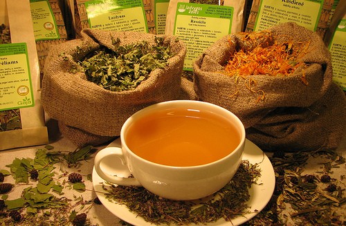 Herbal medicine can cleanse your liver and keep it healthy. (Photo Credit: Creative Commons)