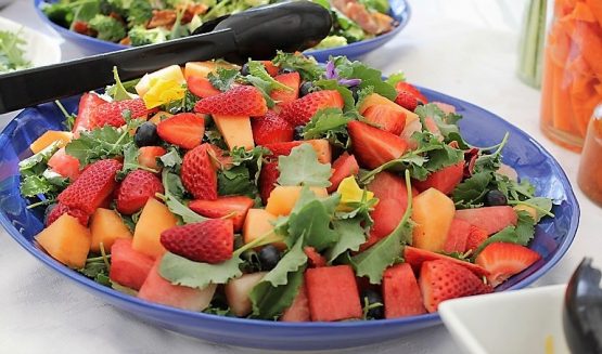 Enjoy these liver-nourishing salads and dressings year round! (Photo credit: Hagelund/Pixabay)