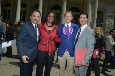 ADRLF's Carson Kressley and Dr Carlos Ortiz supported the National Hispanic Hepatitis Awareness Day in New York.